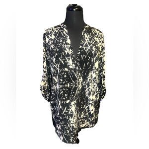 🐘Renee C printed Top (V Neck Style)